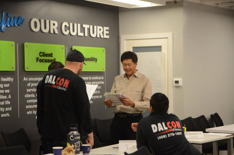 Dalcon Electric logo