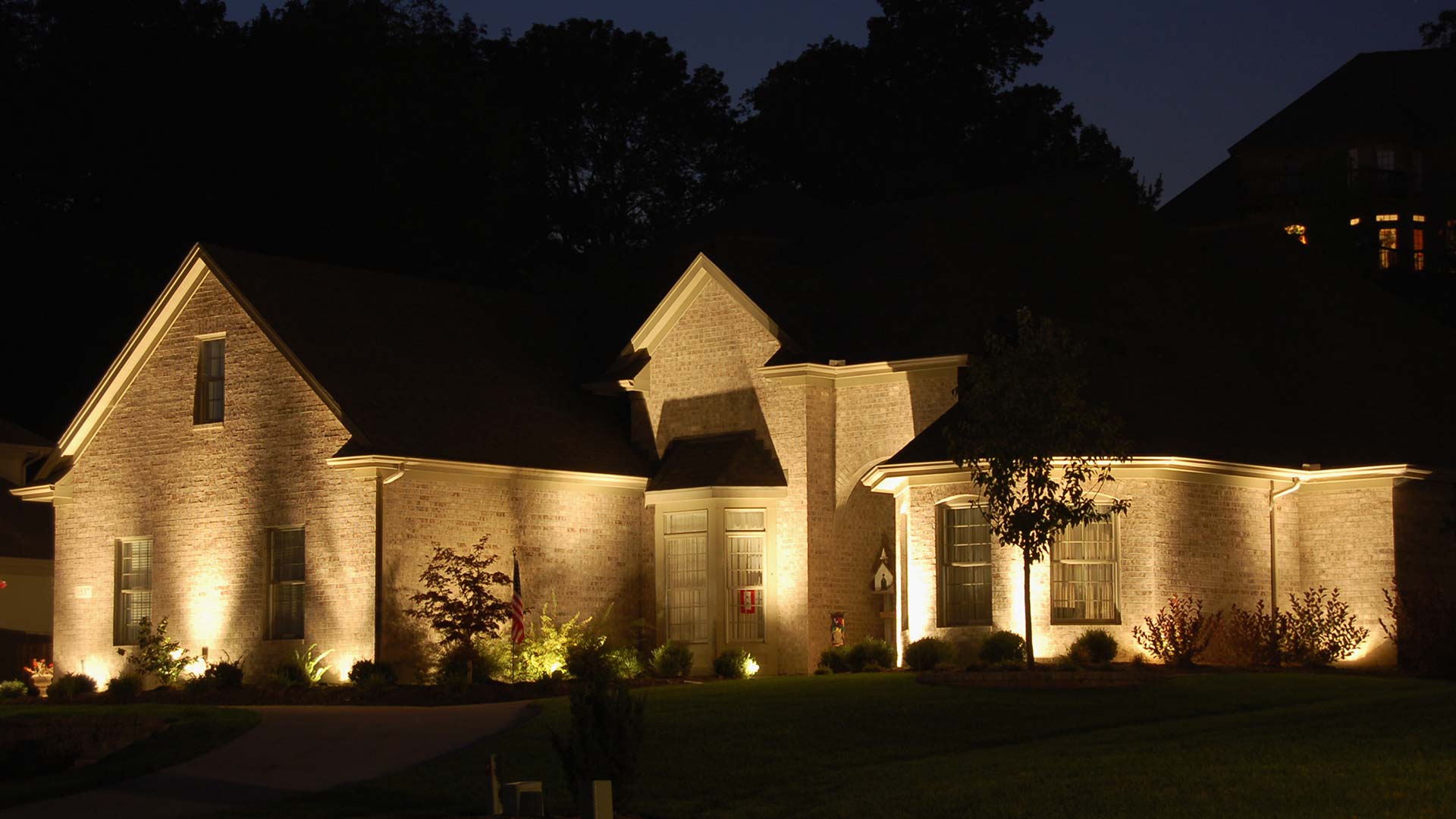 Governor's Electric logo