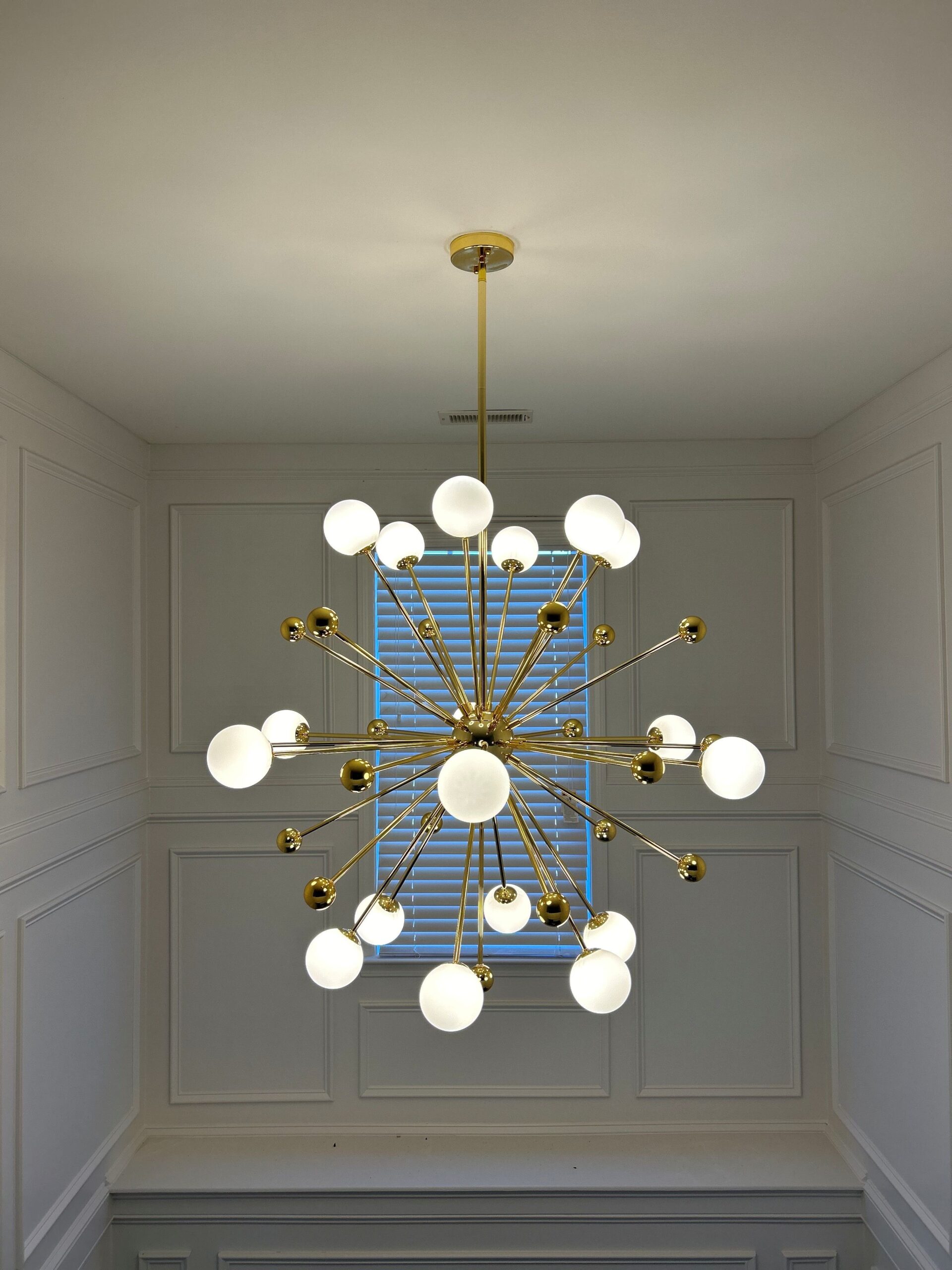 The Plug Electrician LLC logo